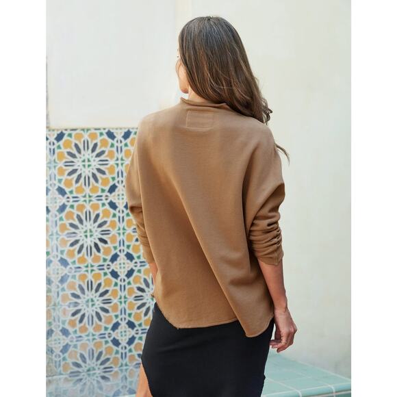 NWOT Frank & Eileen Effie Casual Chic Long Sleeve Funnel Neck Caplet Camel Large - Picture 2 of 9